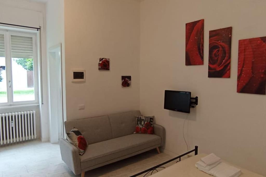Il Roseto Di Cremona, Luminoso Monolocale Indipendente Apartment Exterior photo